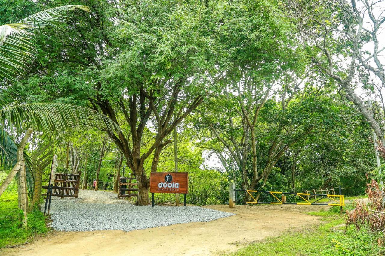 Doola River Edge Udawalawe Exterior photo
